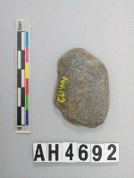 藏品(片狀有刃石器)的圖片